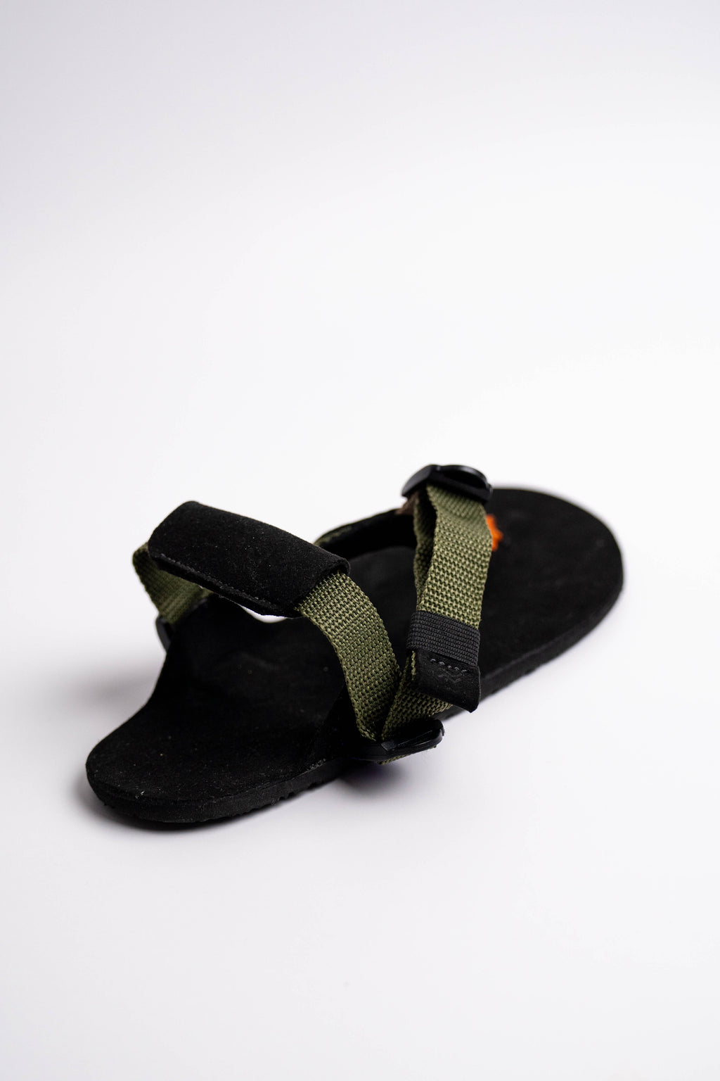 Sandalia Zenda - Suela Vibram SuperNewFlex (7.8 mm) - Verde - Barefoot Trail